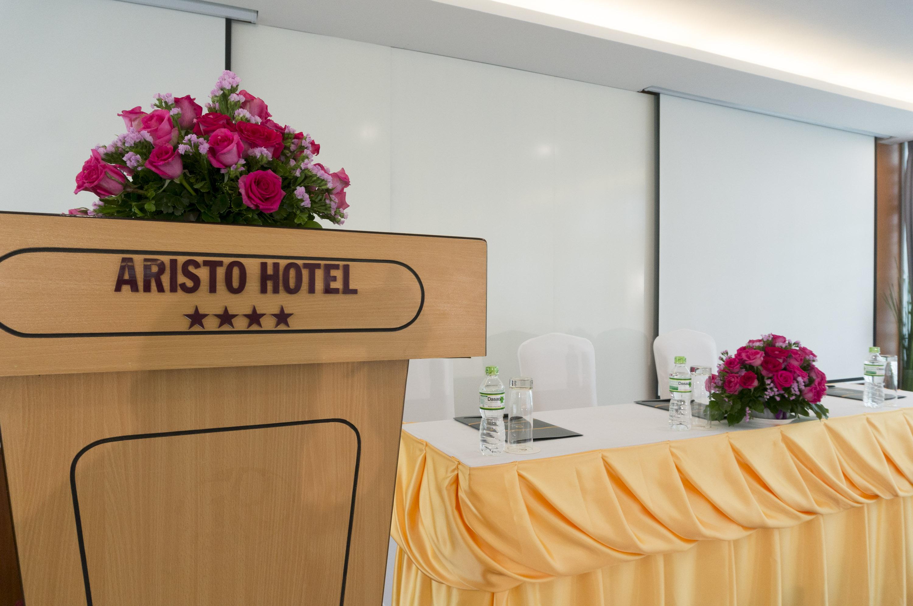 Aristo Saigon Hotel Хошимин Экстерьер фото