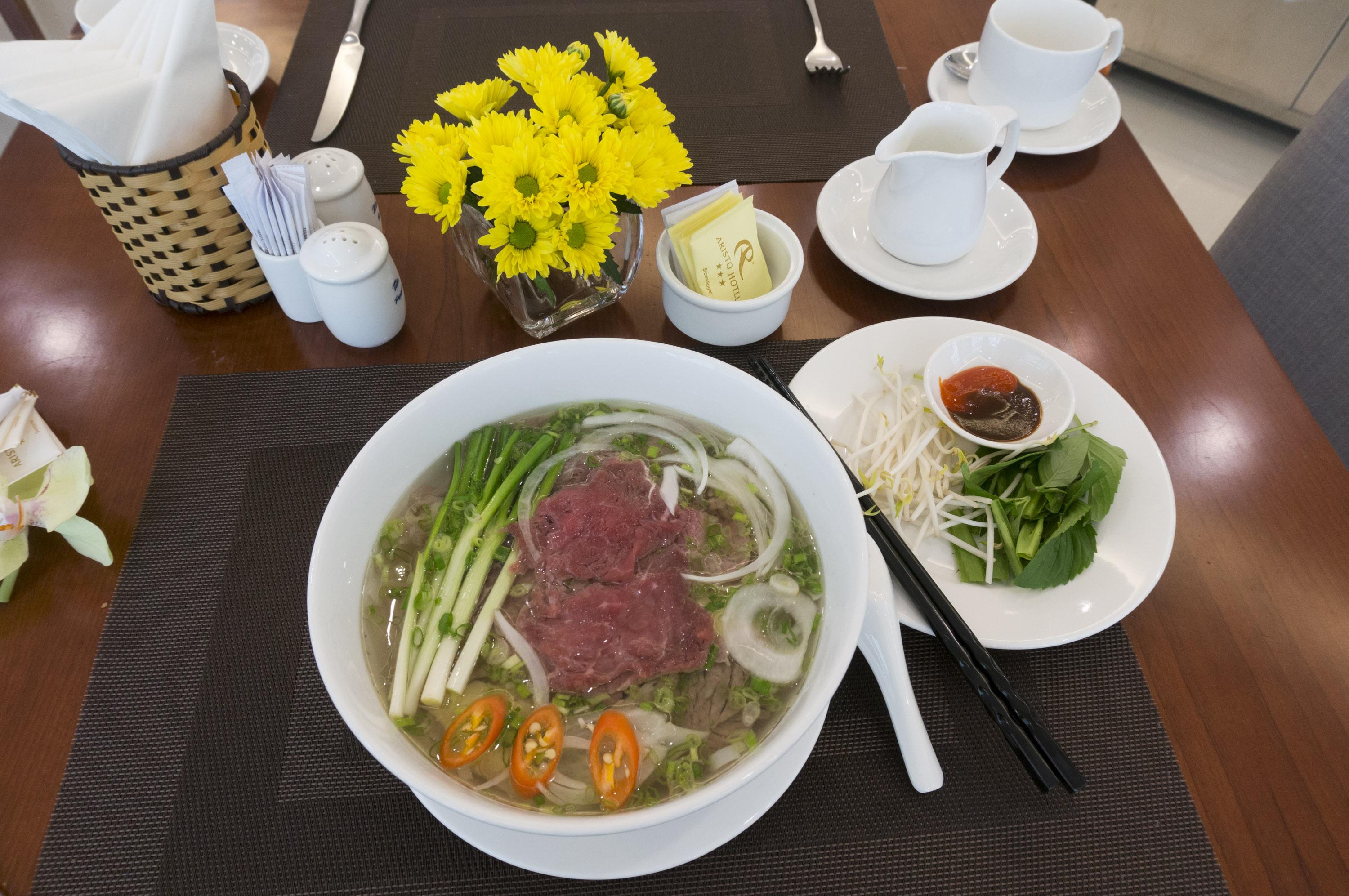 Aristo Saigon Hotel Хошимин Экстерьер фото
