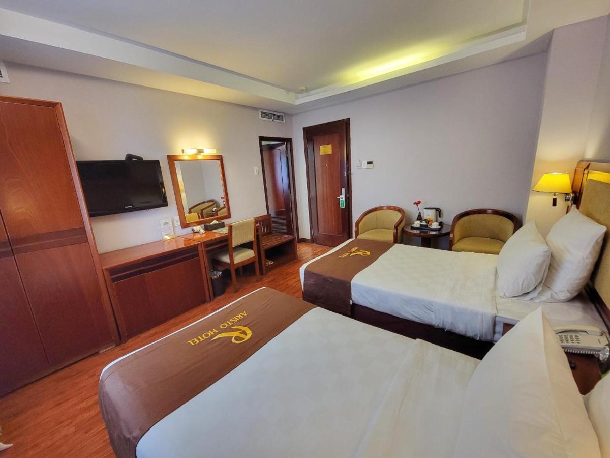 Aristo Saigon Hotel Хошимин Экстерьер фото