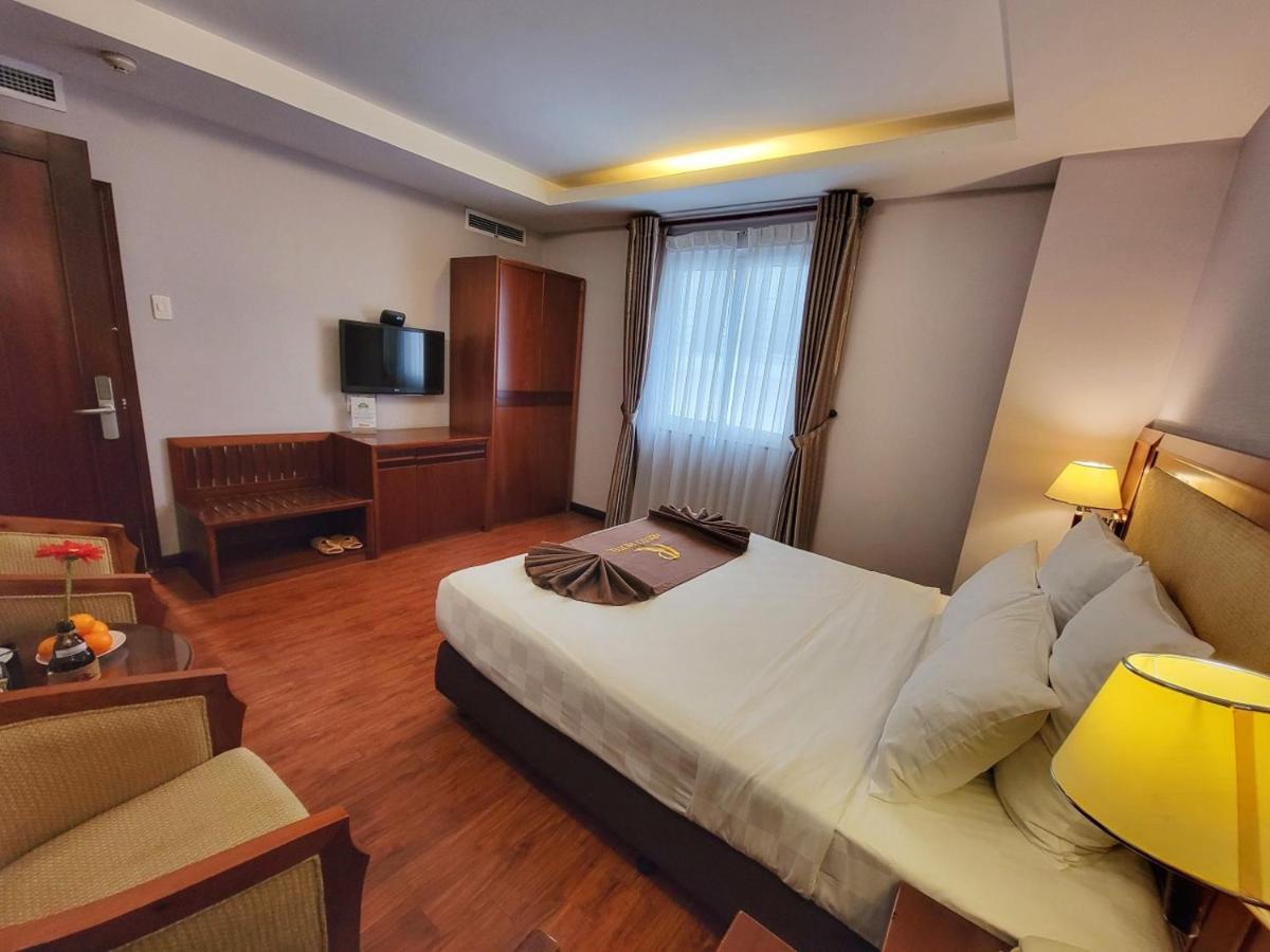 Aristo Saigon Hotel Хошимин Экстерьер фото