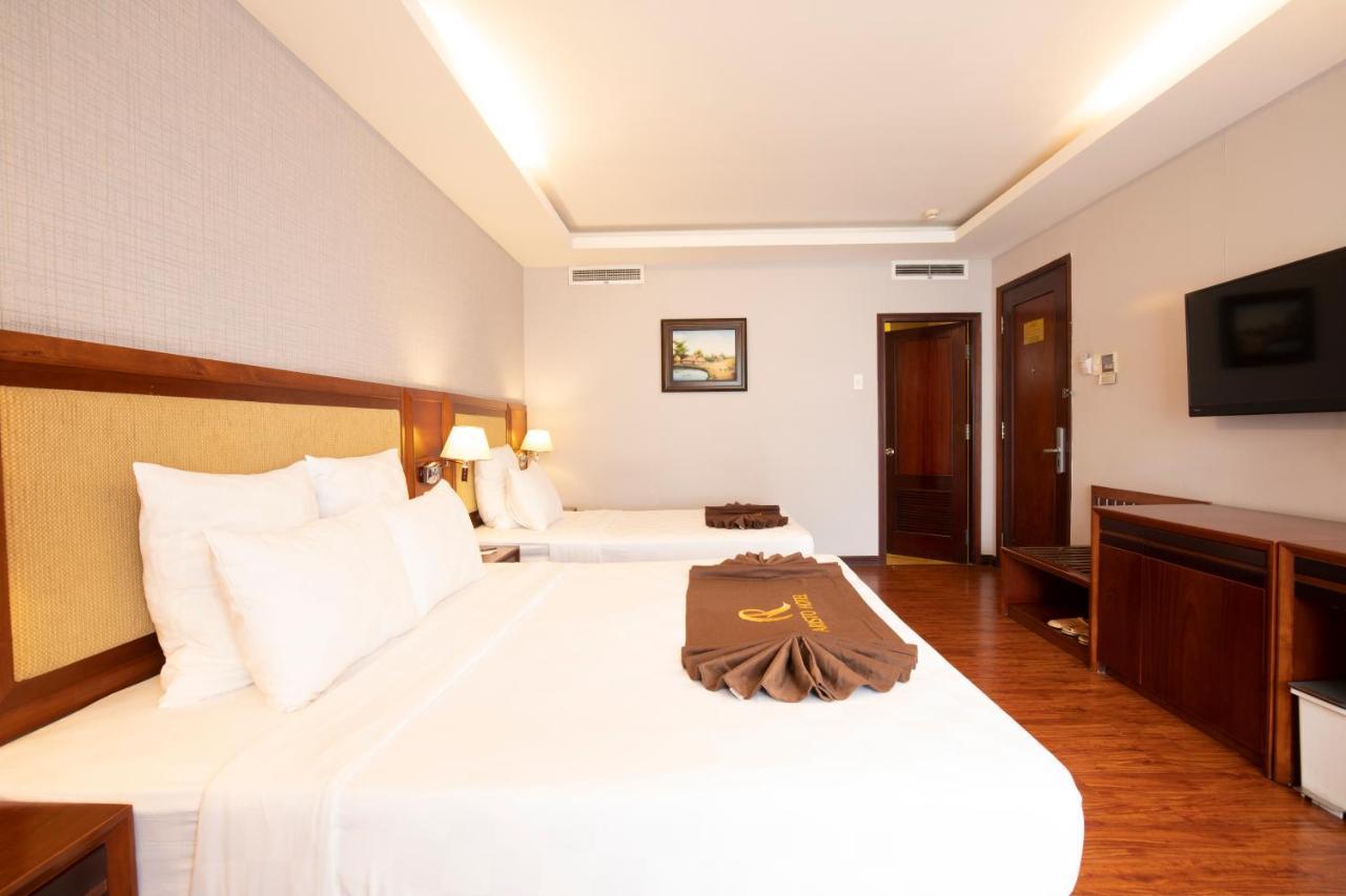 Aristo Saigon Hotel Хошимин Экстерьер фото
