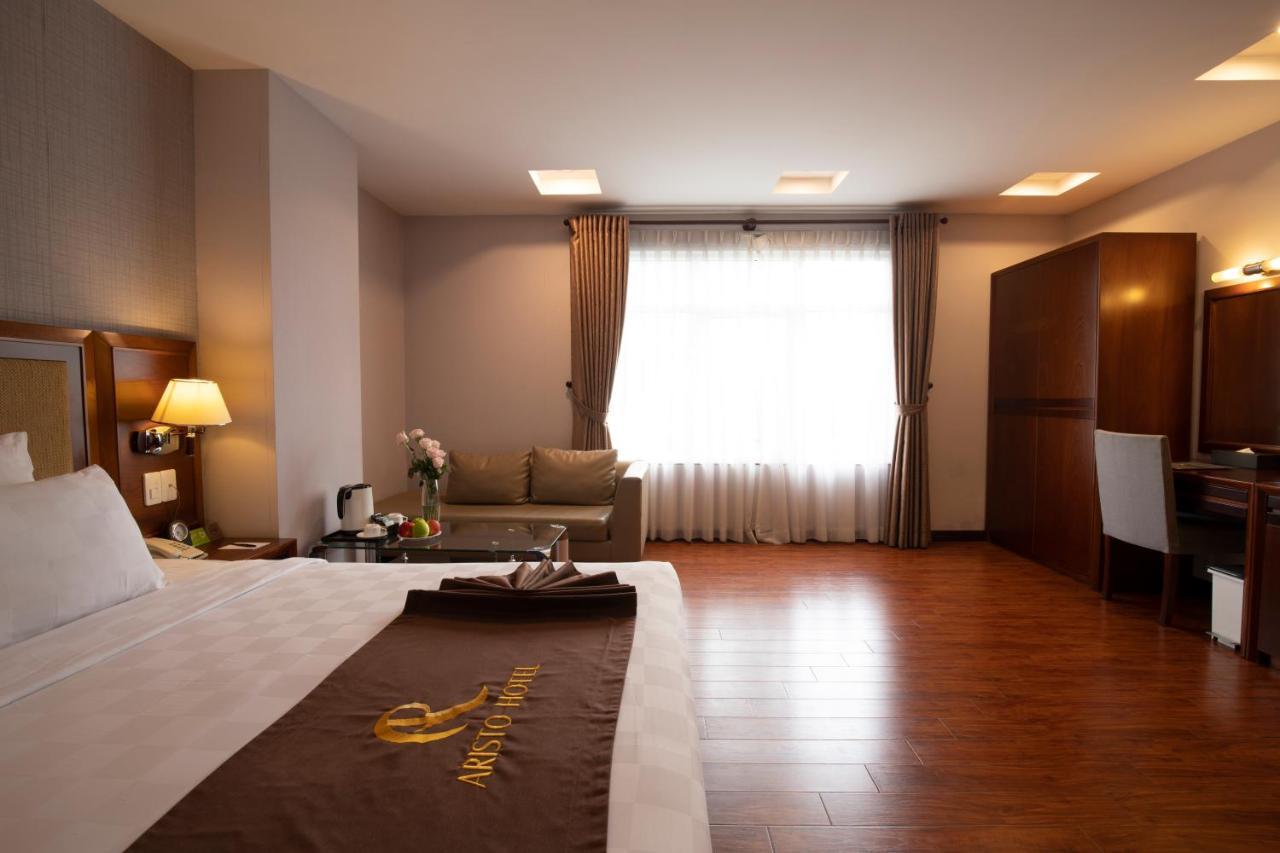 Aristo Saigon Hotel Хошимин Экстерьер фото