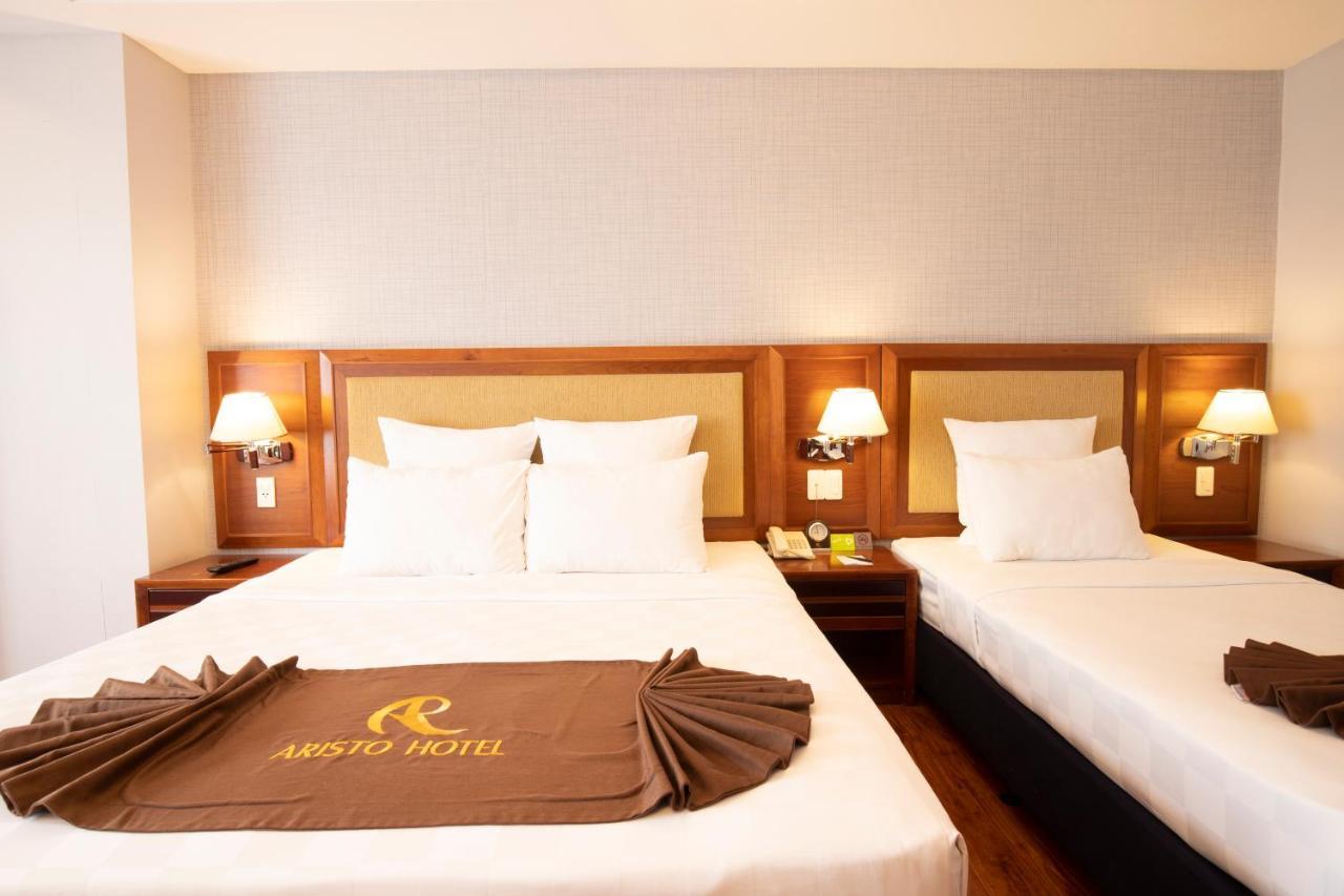 Aristo Saigon Hotel Хошимин Экстерьер фото
