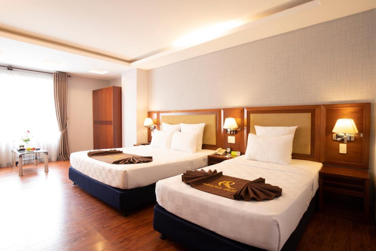 Aristo Saigon Hotel Хошимин Экстерьер фото